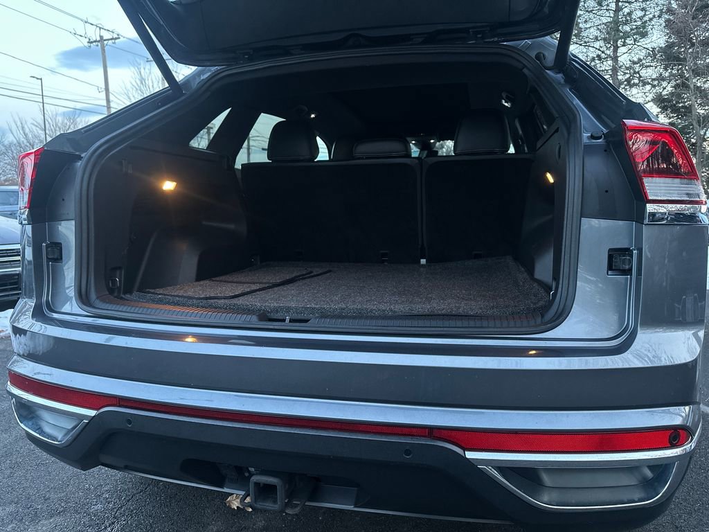 Used 2021 Volkswagen Atlas Cross Sport SEL Premium image 15