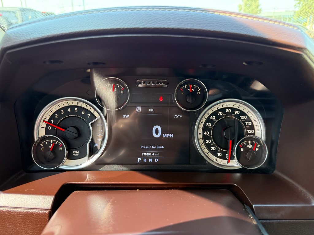 Used 2014 RAM 2500 Laramie RWD image 28