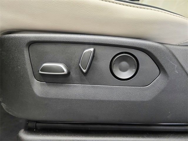 Used 2022 Cadillac Escalade Sport image 31