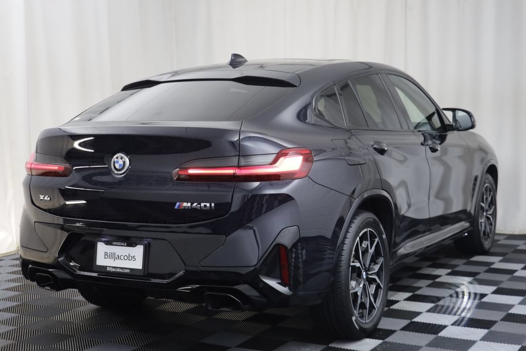 Used 2022 BMW X4 M40i AWD/4WD image 16