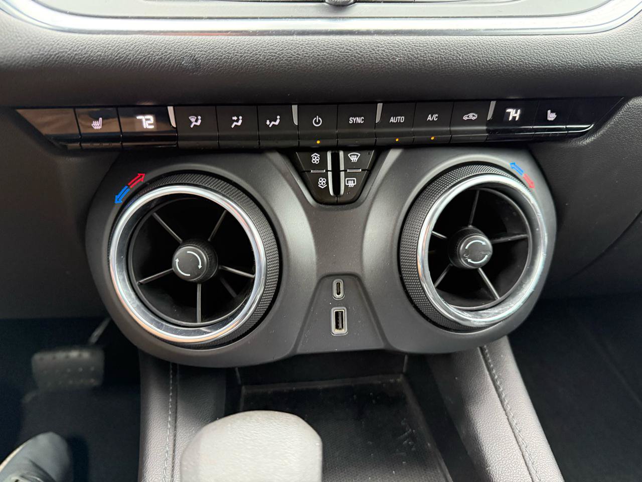Used 2021 Chevrolet Blazer LT FWD image 15