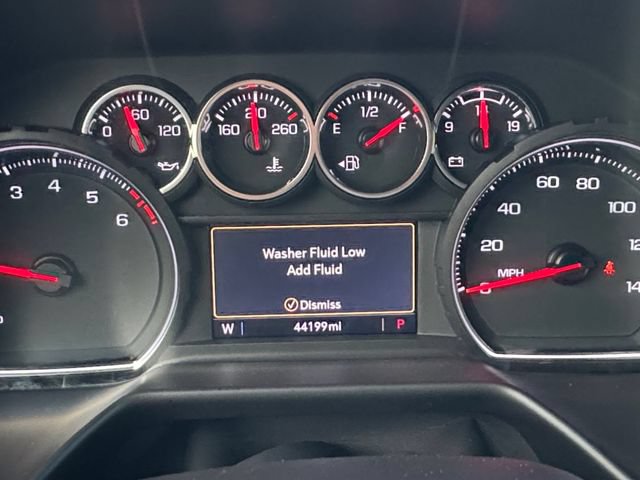Used 2023 Chevrolet Suburban LS RWD image 11