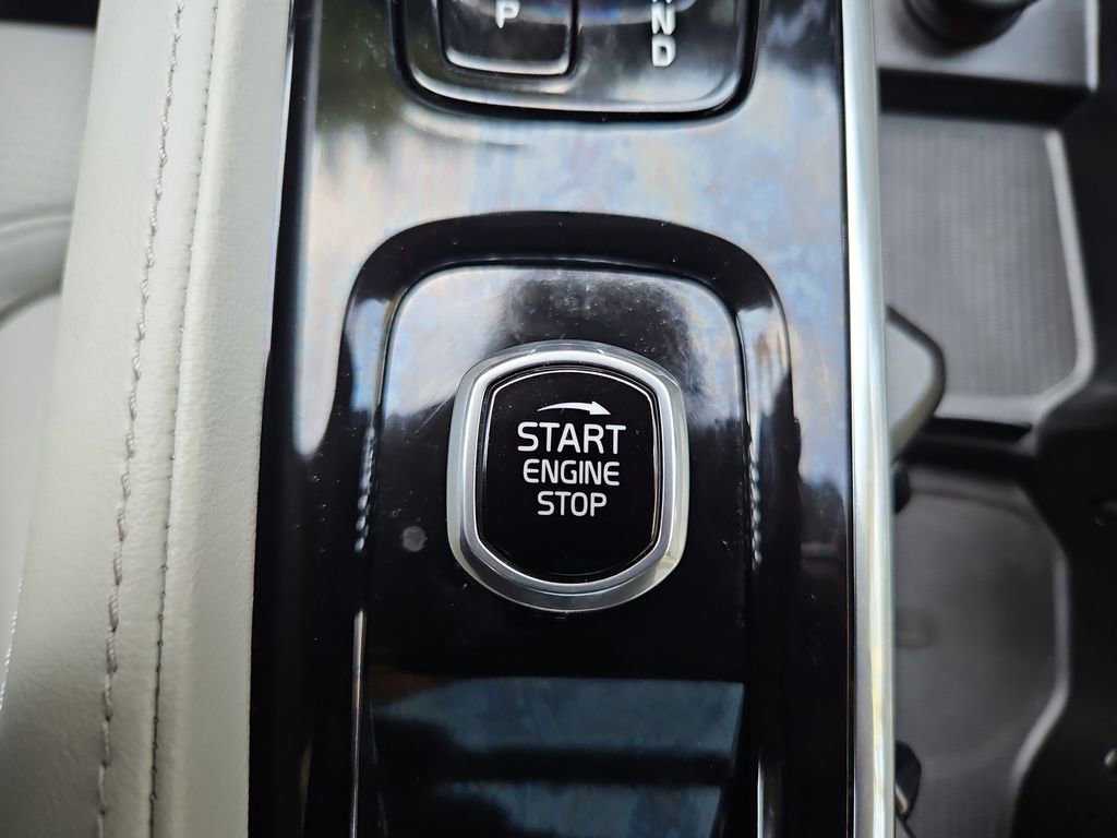 Used 2024 Volvo S90 B6 Ultimate image 20