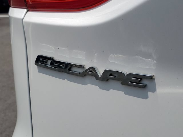 Used 2013 Ford Escape SEL FWD image 11