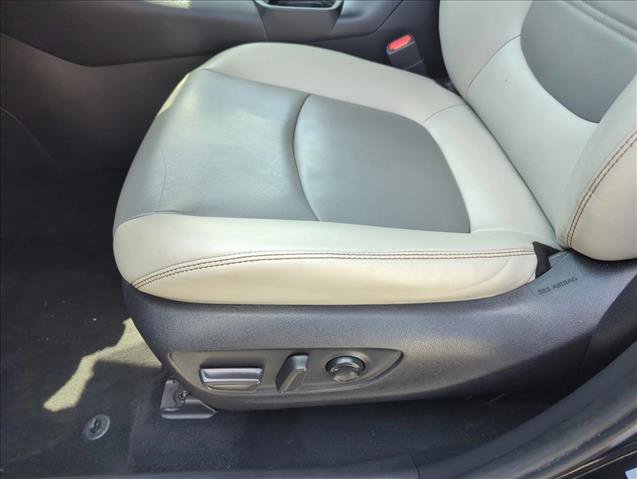 Certified 2020 Toyota RAV4 XLE Premium AWD/4WD image 15