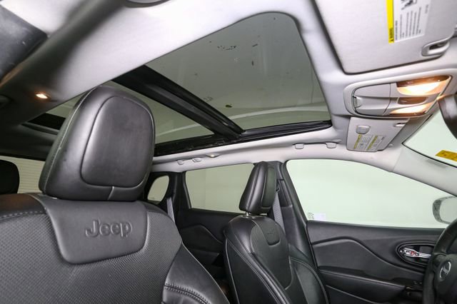 Used 2023 Jeep Cherokee Altitude Lux w/ Lux Elite Package AWD/4WD image 17