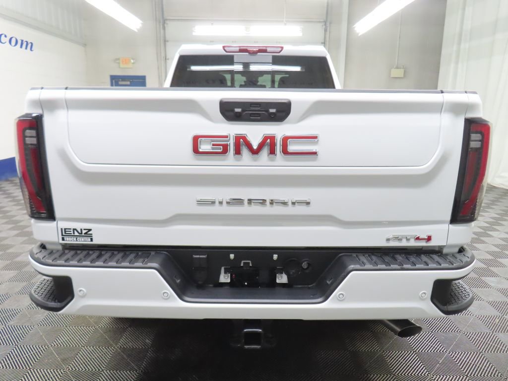 Used 2025 GMC Sierra 2500 AT4 w/ AT4 Premium Plus Package image 44