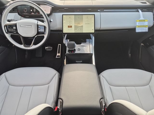 New 2026 Land Rover Range Rover Sport Dynamic SE AWD/4WD image 14