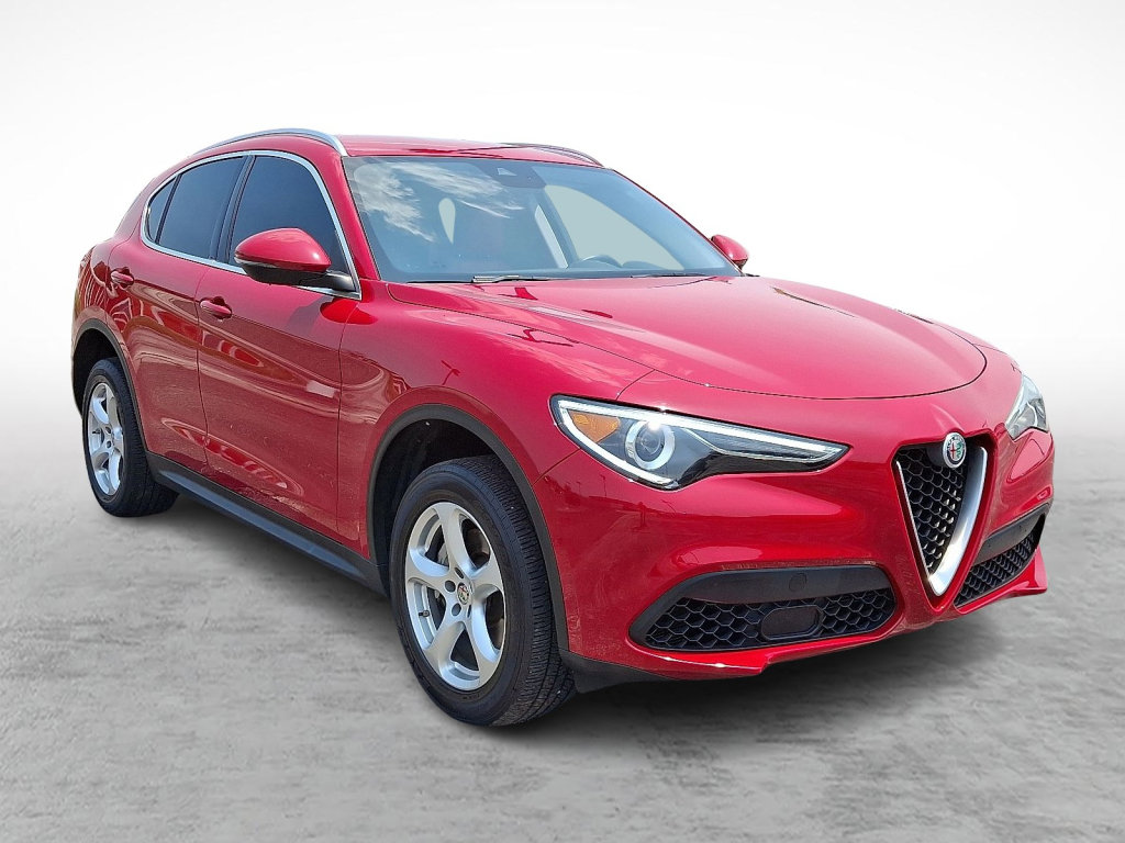 Used 2020 Alfa Romeo Stelvio image 7