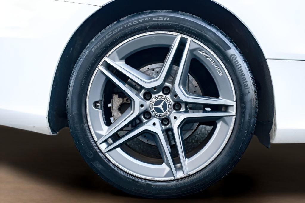 Used 2019 Mercedes-Benz C 300 4MATIC Coupe image 33
