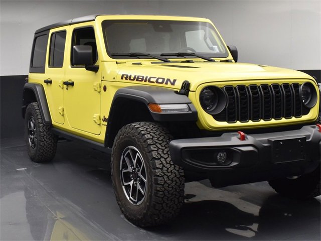 Used 2024 Jeep Wrangler Unlimited Rubicon image 2