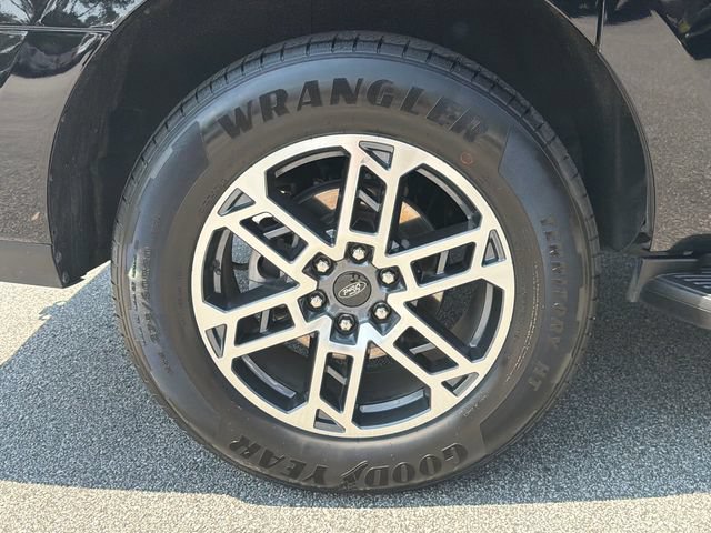 Used 2025 Ford Expedition Max Active RWD image 19