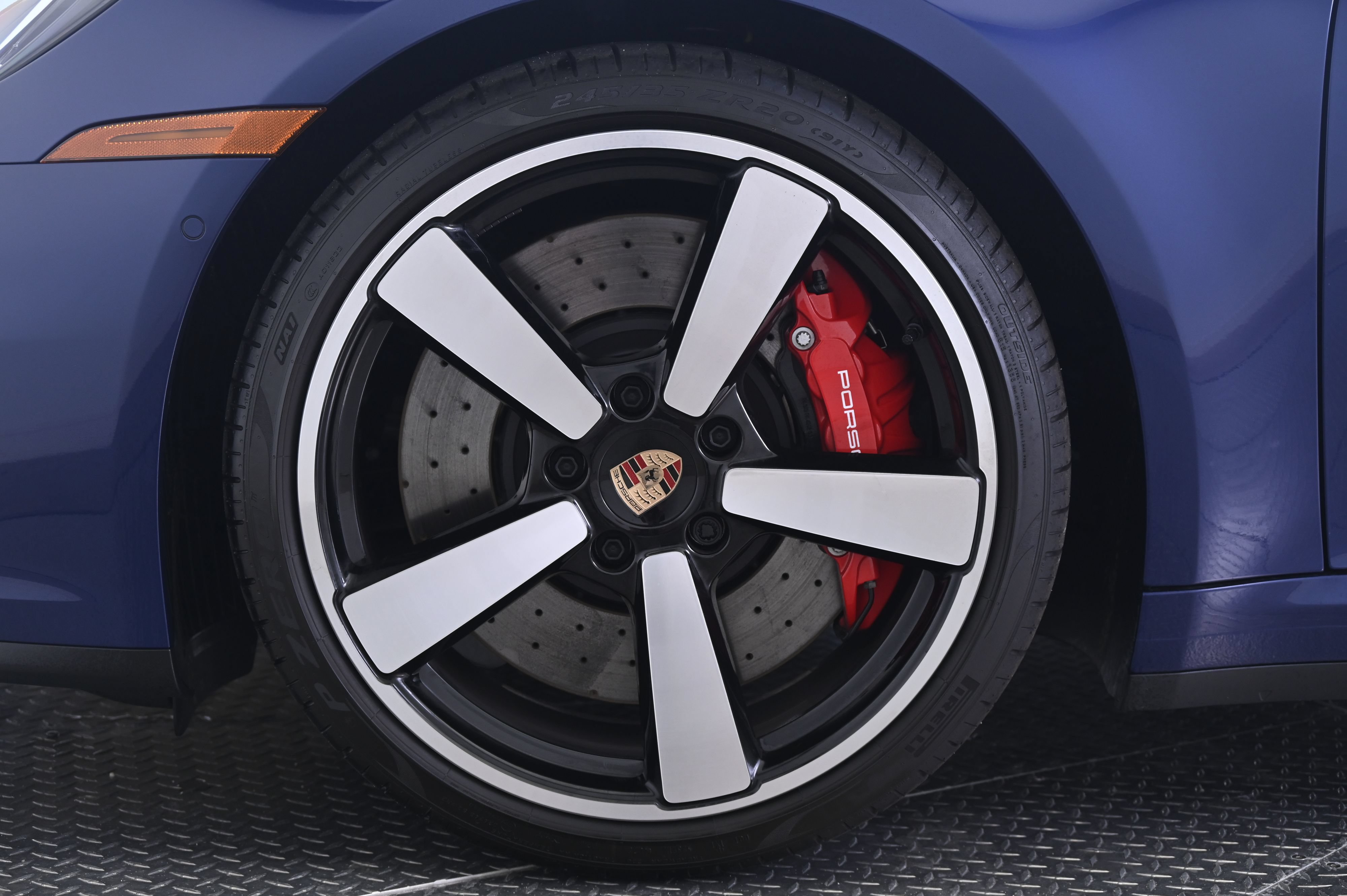 Certified 2026 Porsche 911 Carrera 4S AWD/4WD image 14