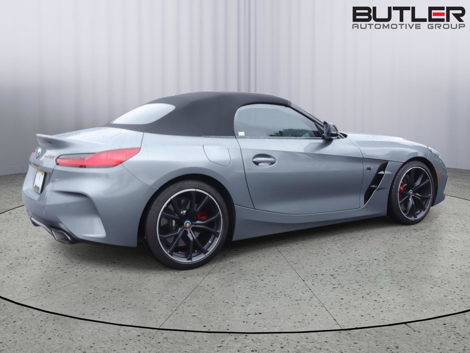 Used 2024 BMW Z4 M40i w/ Premium Package RWD image 6