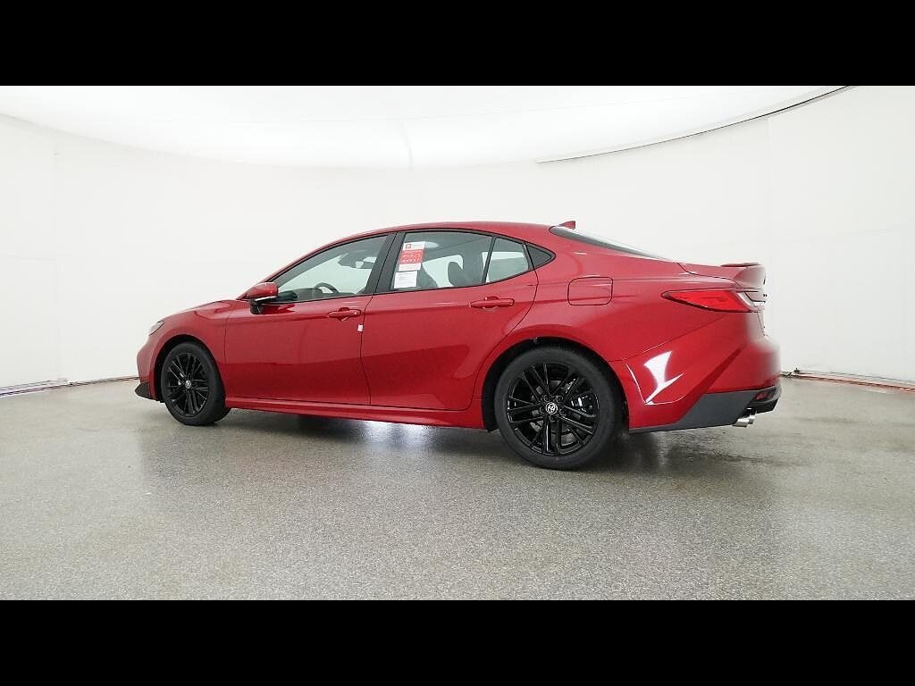 Used 2026 Toyota Camry SE FWD image 53