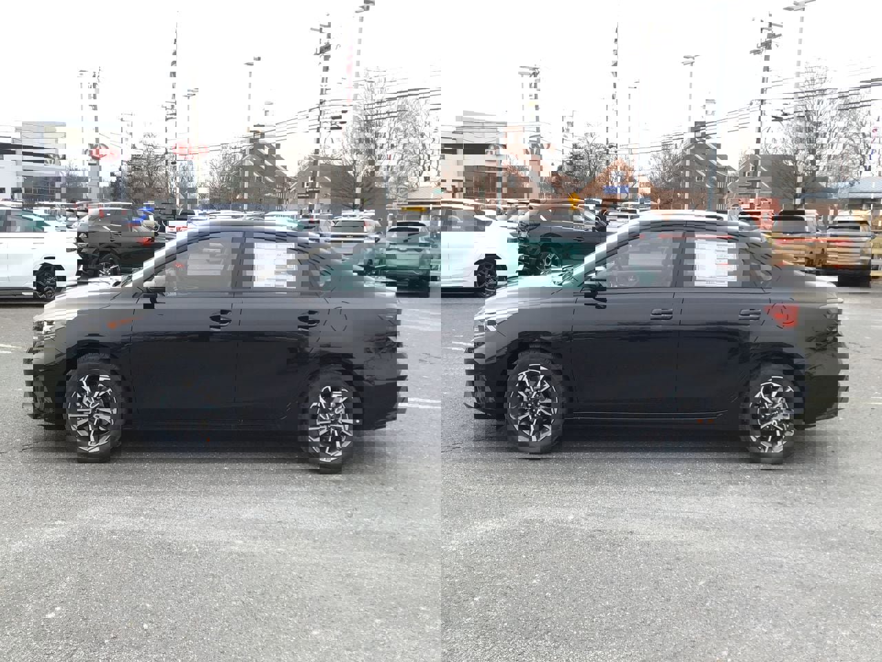 Certified 2023 Kia Forte LXS image 5