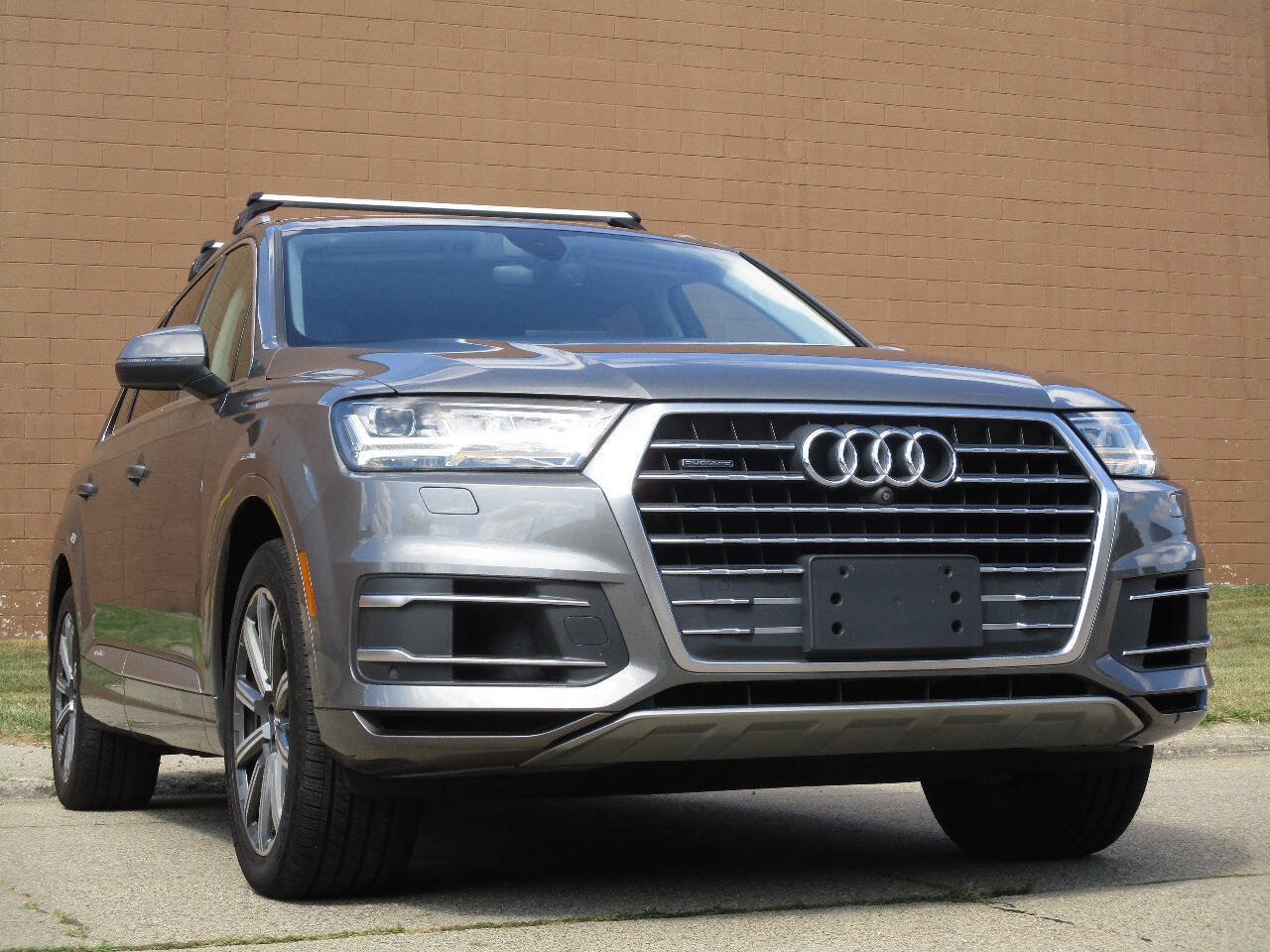 Used 2017 Audi Q7 3.0T Prestige AWD/4WD image 57