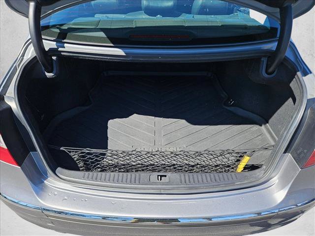 Used 2013 Hyundai Genesis 3.8 w/ Premium Pkg RWD image 7
