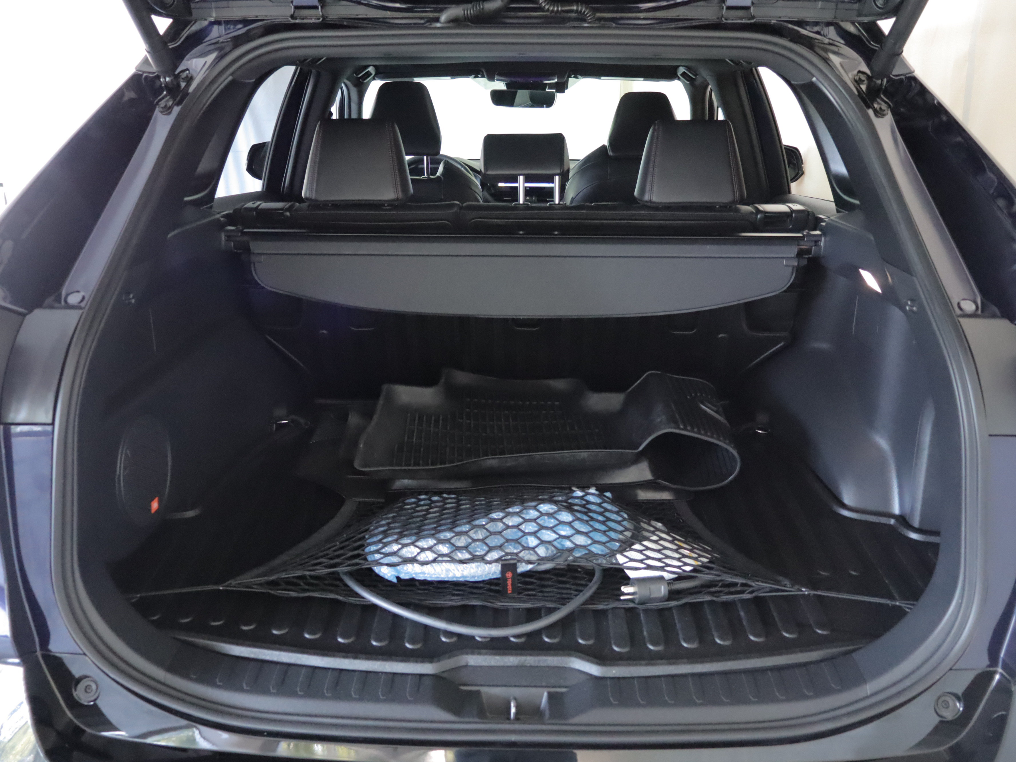 Used 2024 Toyota RAV4 XSE w/ Weather Package AWD/4WD image 22