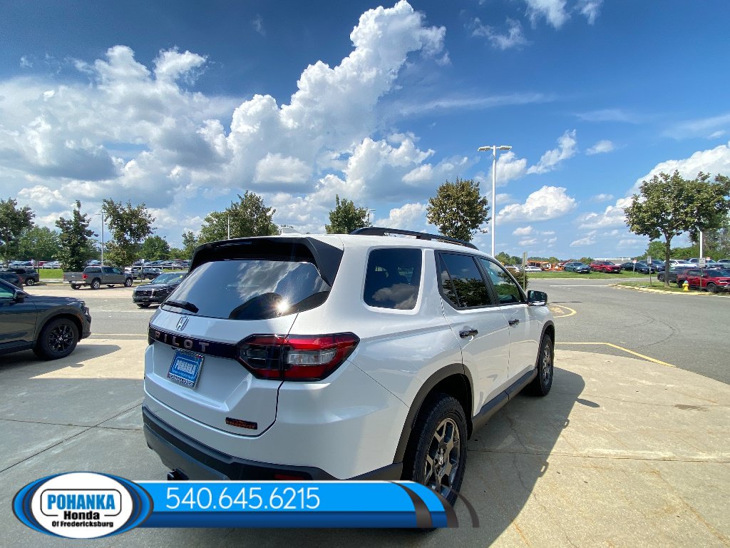 New 2026 Honda Pilot TrailSport image 11