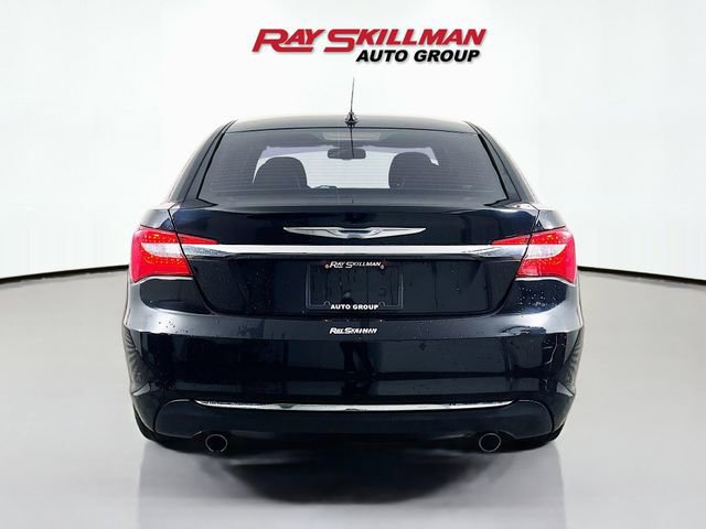 Used 2011 Chrysler 200 Limited image 6