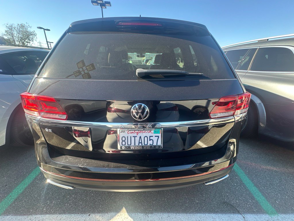 Used 2021 Volkswagen Atlas SE w/ Panoramic Sunroof Package FWD image 4
