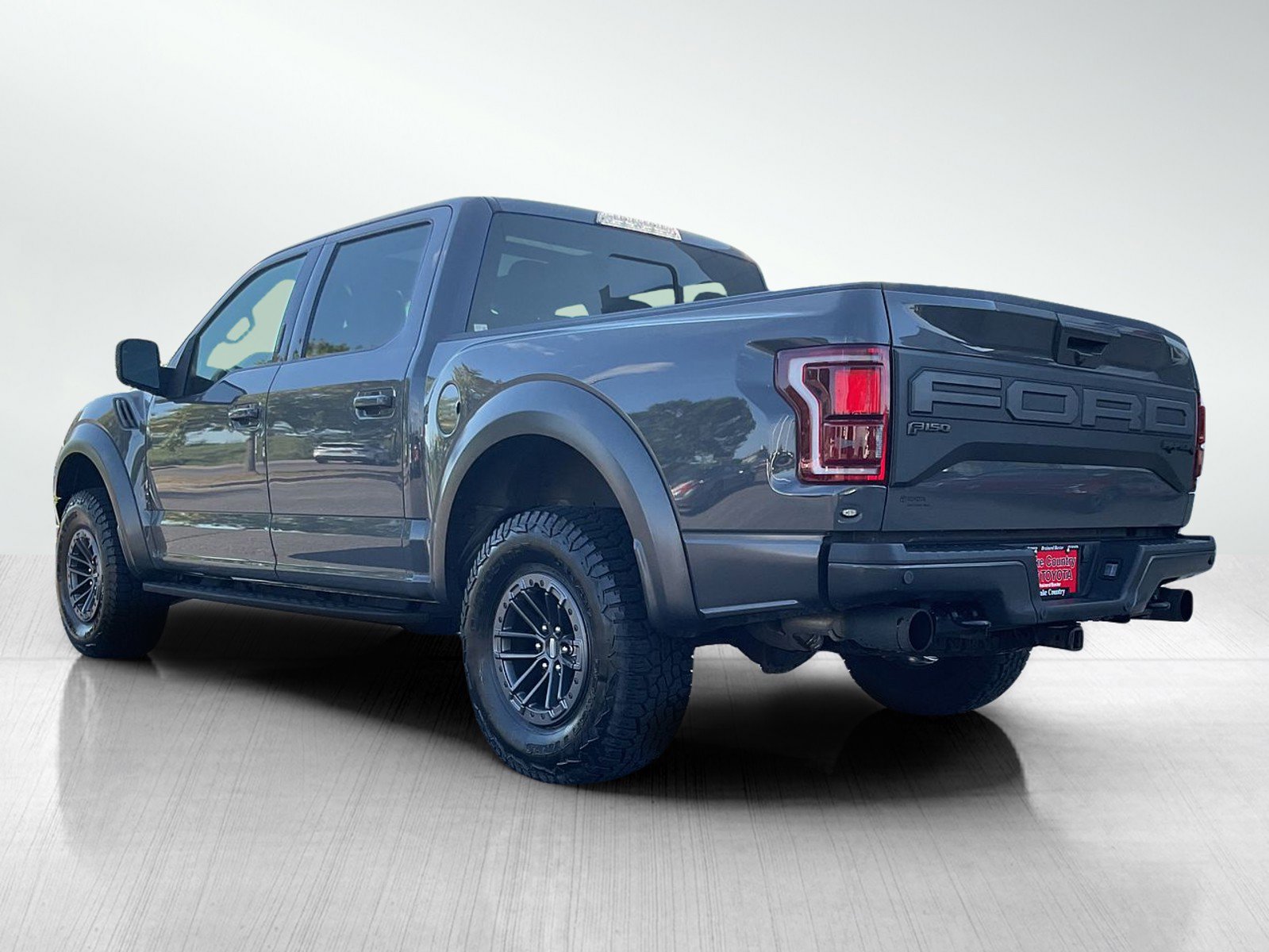 Used 2020 Ford F150 Raptor w/ Equipment Group 802A Luxury image 3