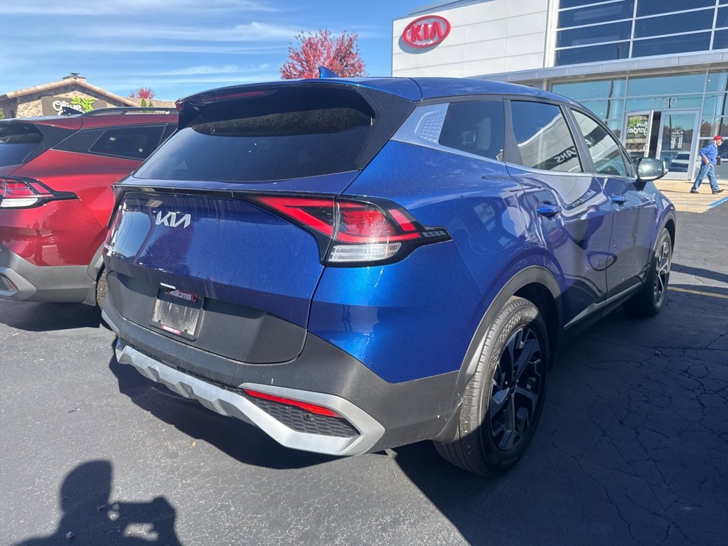 Used 2023 Kia Sportage EX image 19