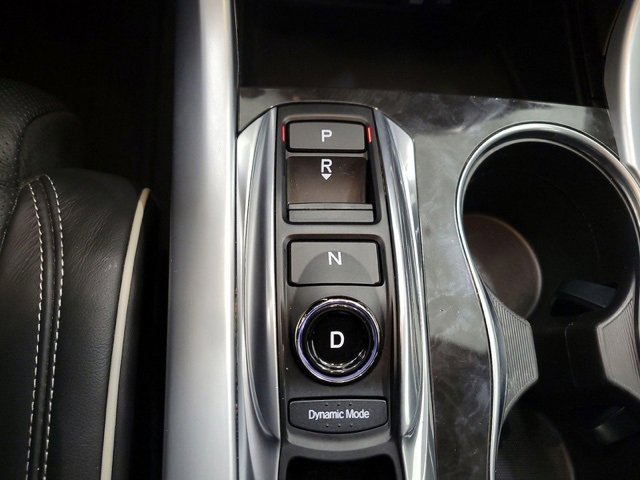 Used 2018 Acura TLX image 5