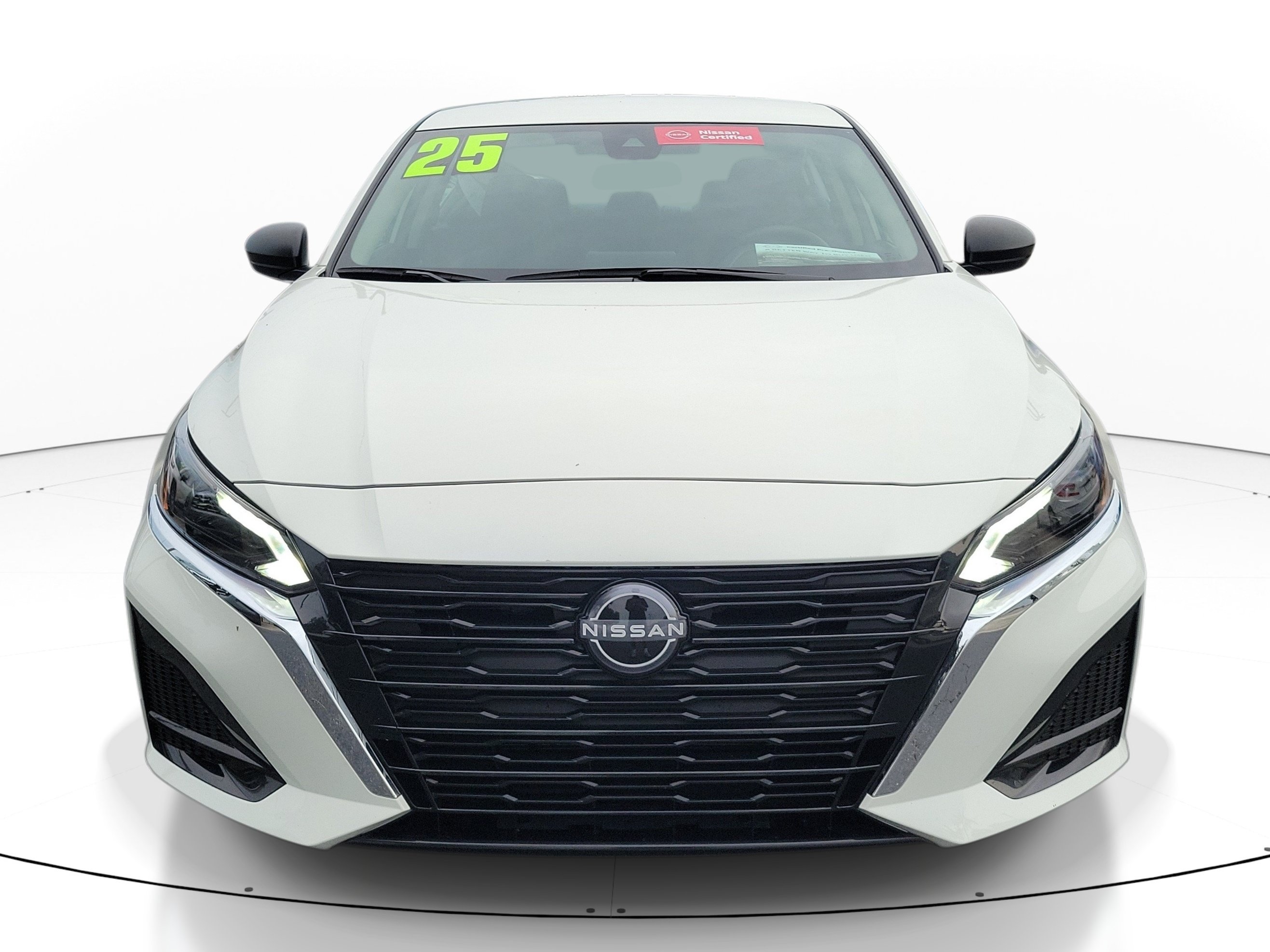 Certified 2025 Nissan Altima 2.5 S FWD image 2