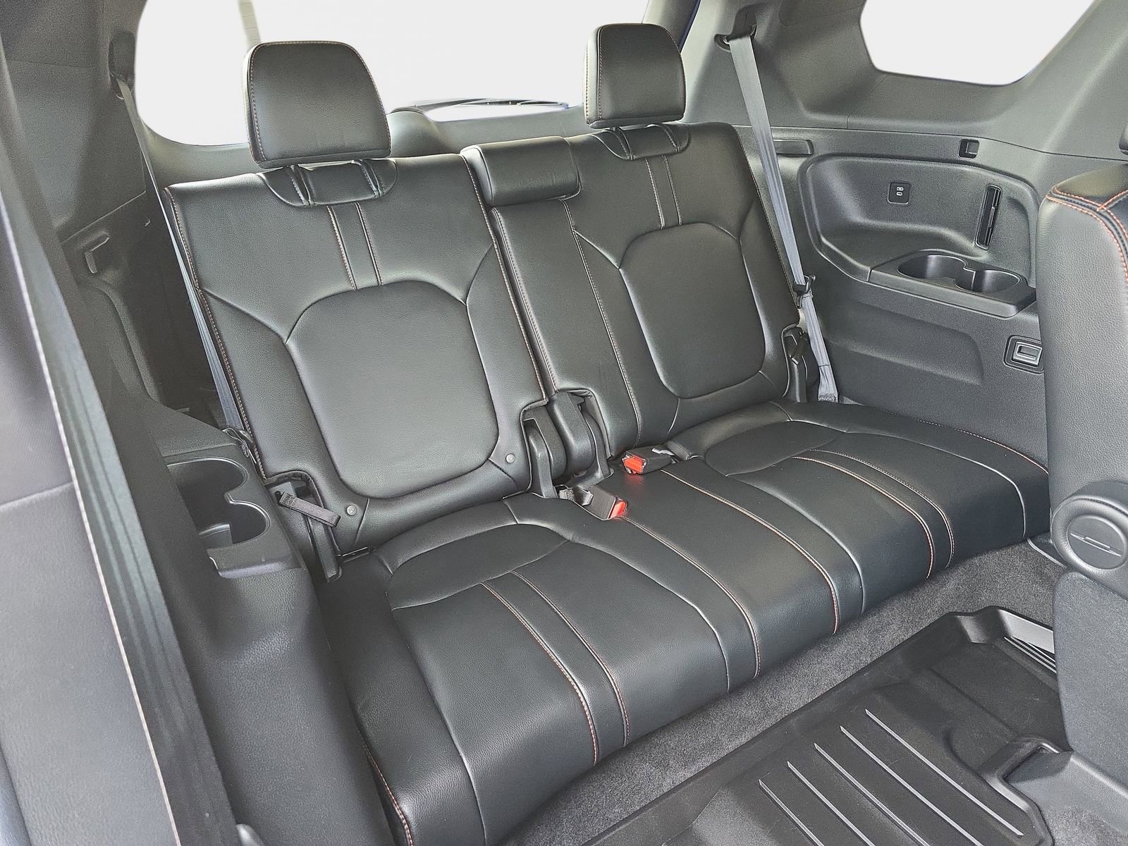 Certified 2025 Honda Pilot TrailSport image 16