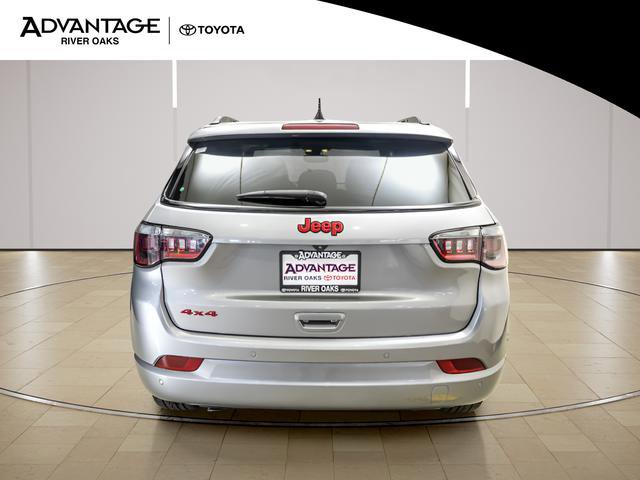 Used 2023 Jeep Compass Limited image 6