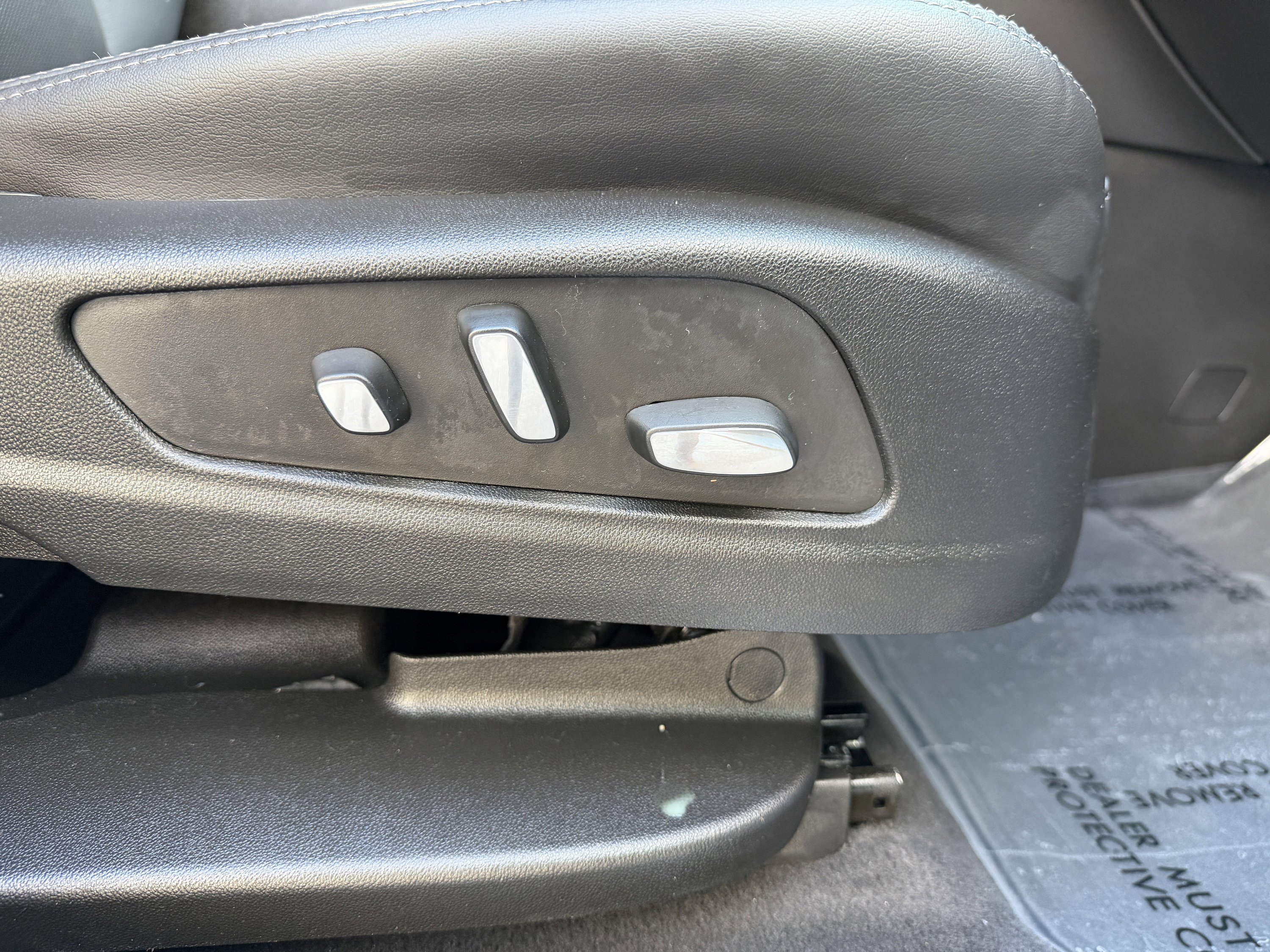 Used 2022 Cadillac XT5 Premium Luxury image 30