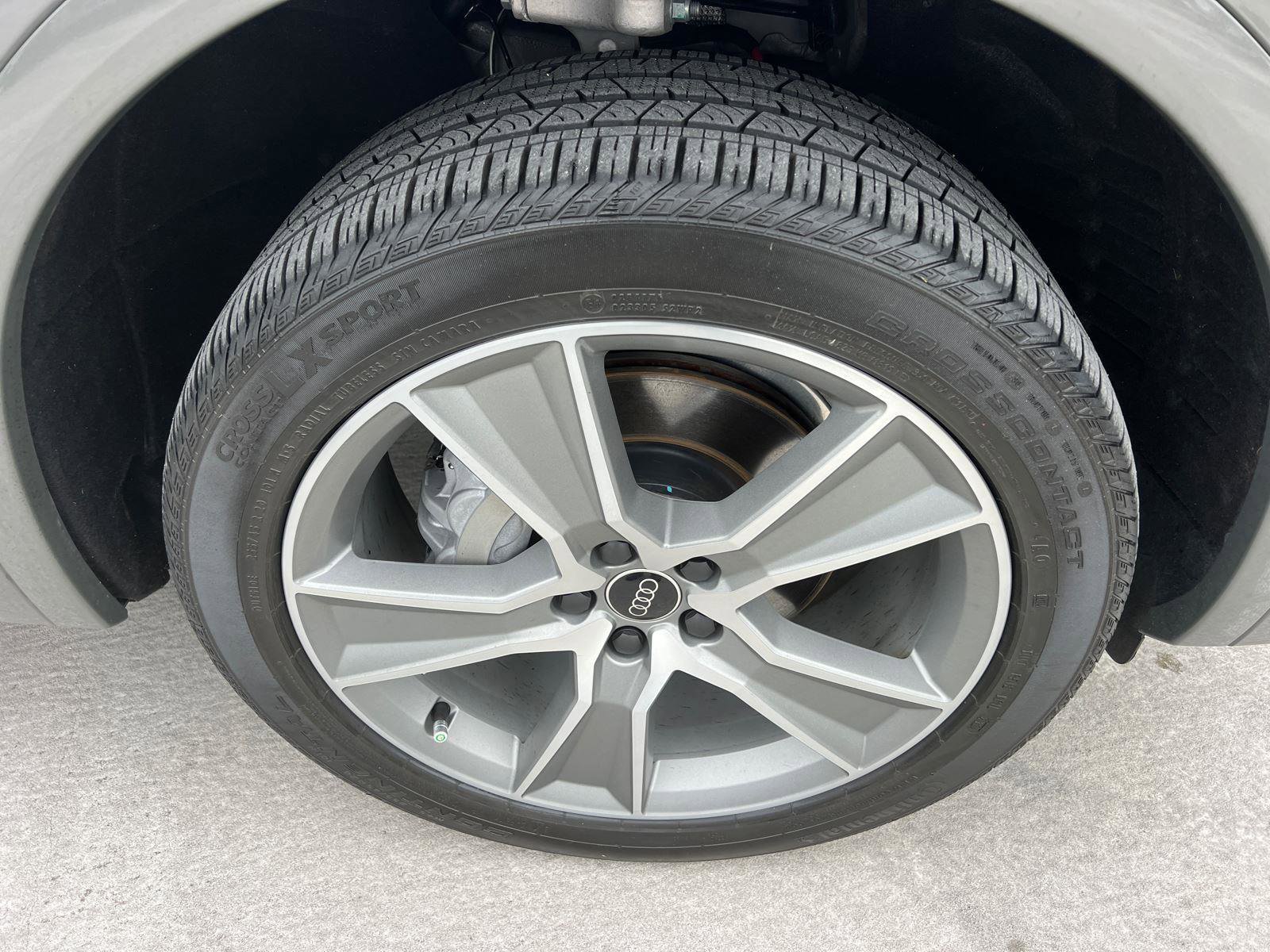 Used 2025 Audi Q5 2.0T Premium image 12