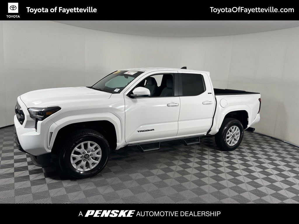 Certified 2026 Toyota Tacoma SR5 AWD/4WD image 4