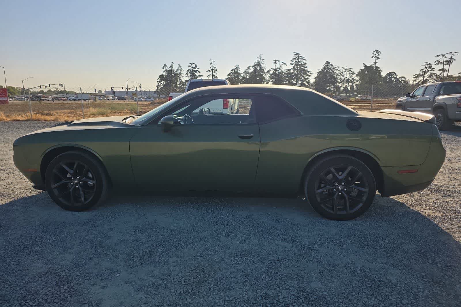 Used 2022 Dodge Challenger SXT w/ Blacktop Package RWD image 6