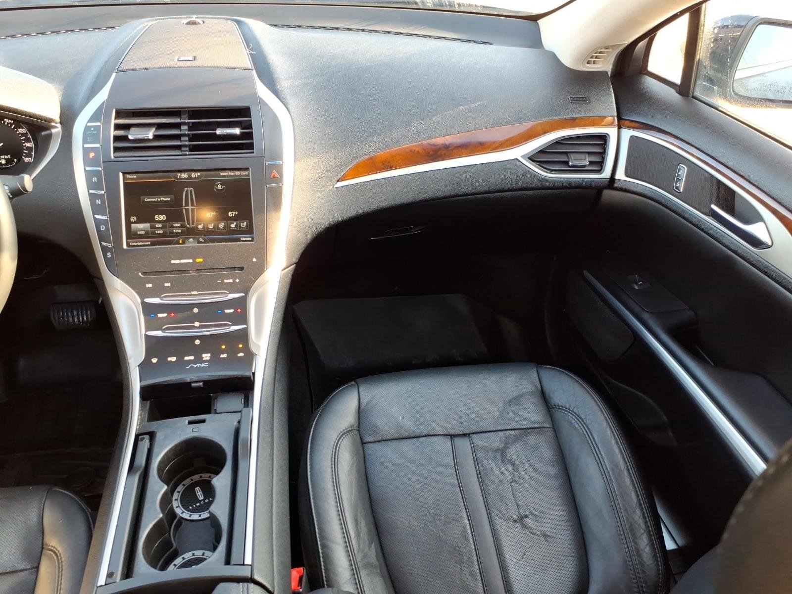 Used 2016 Lincoln MKZ AWD w/ Equipment Group 300A Reserve image 6