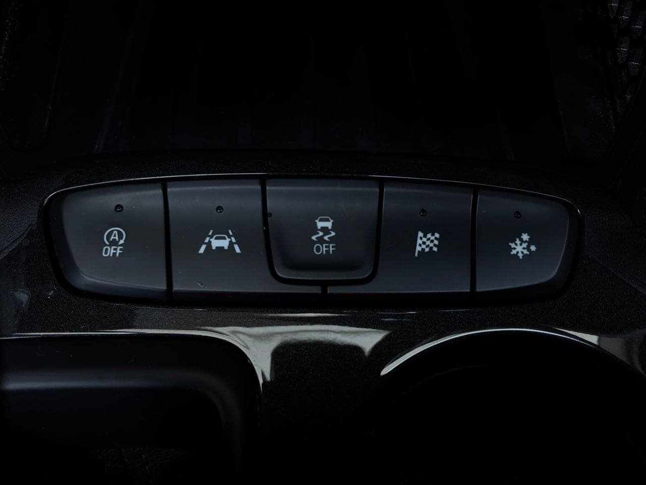 Used 2025 Chevrolet TrailBlazer LT FWD image 22