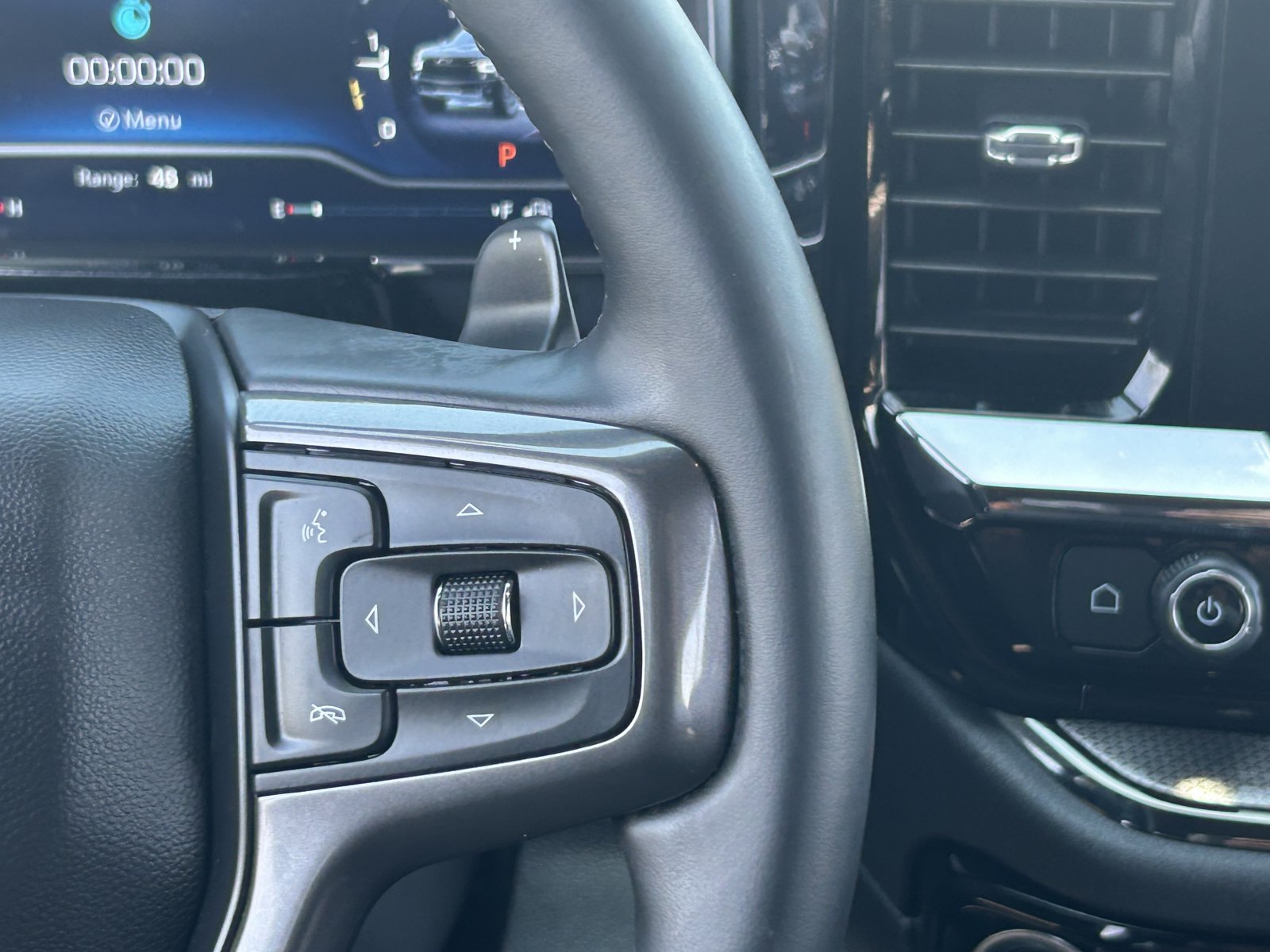 Certified 2025 Chevrolet Silverado 1500 ZR2 w/ Technology Package AWD/4WD image 24