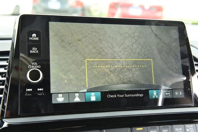 New 2026 Honda Odyssey Touring image 14