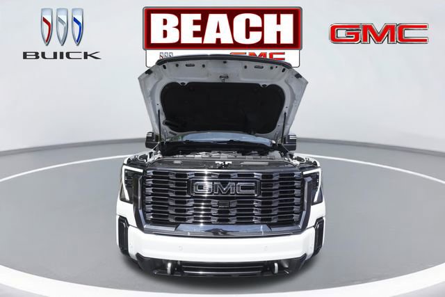 Used 2024 GMC Sierra 2500 Denali Ultimate w/ Max Trailering Package AWD/4WD image 9