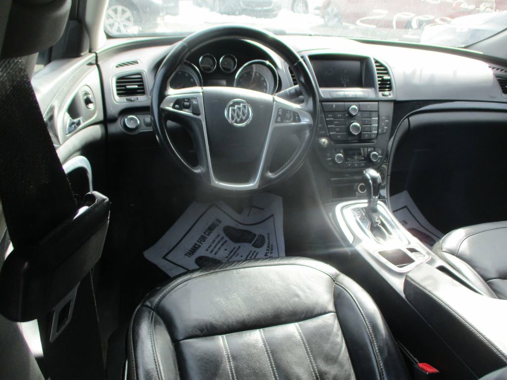 Used 2012 Buick Regal Premium image 7