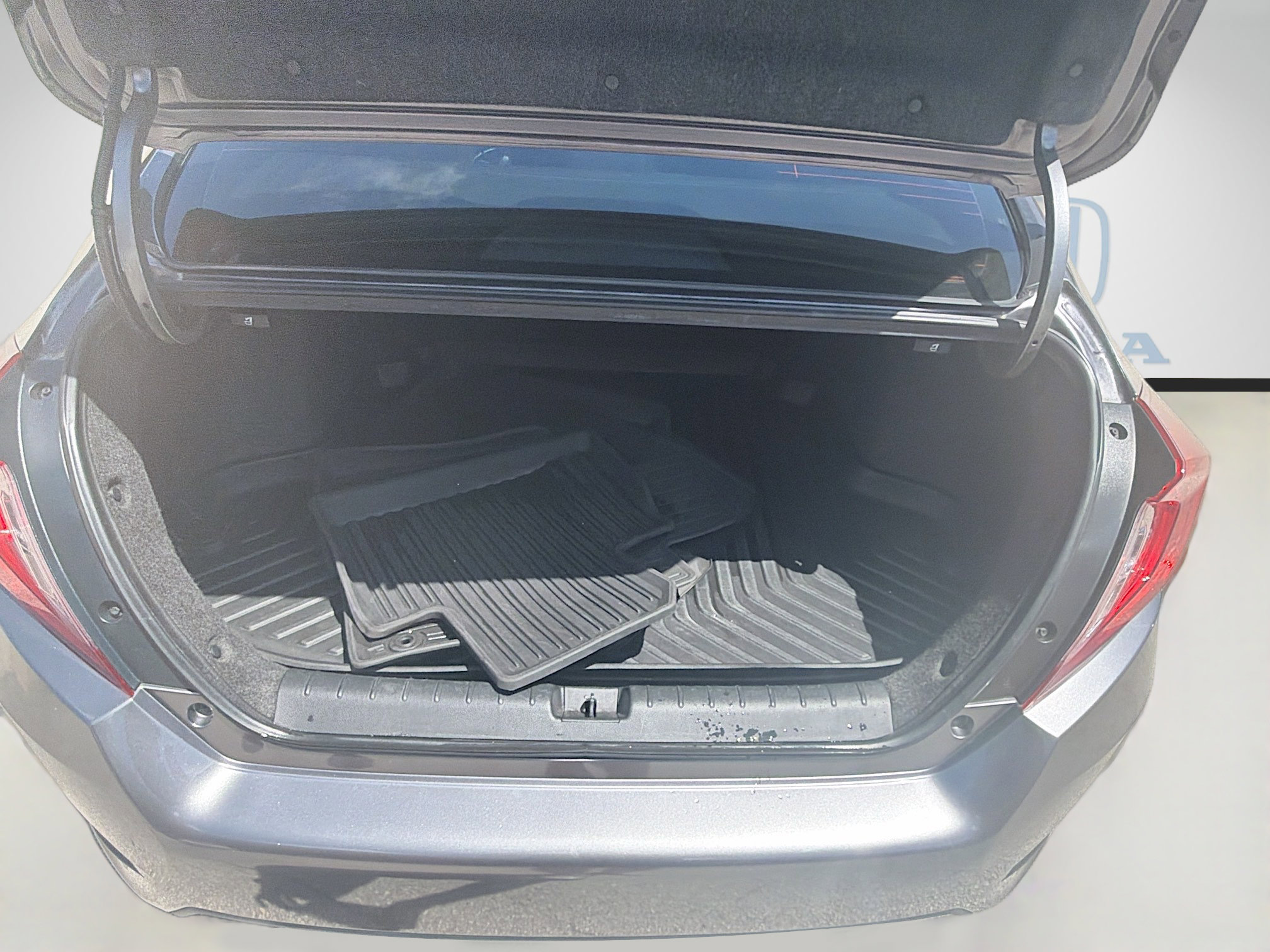 Certified 2020 Honda Civic Sport image 25