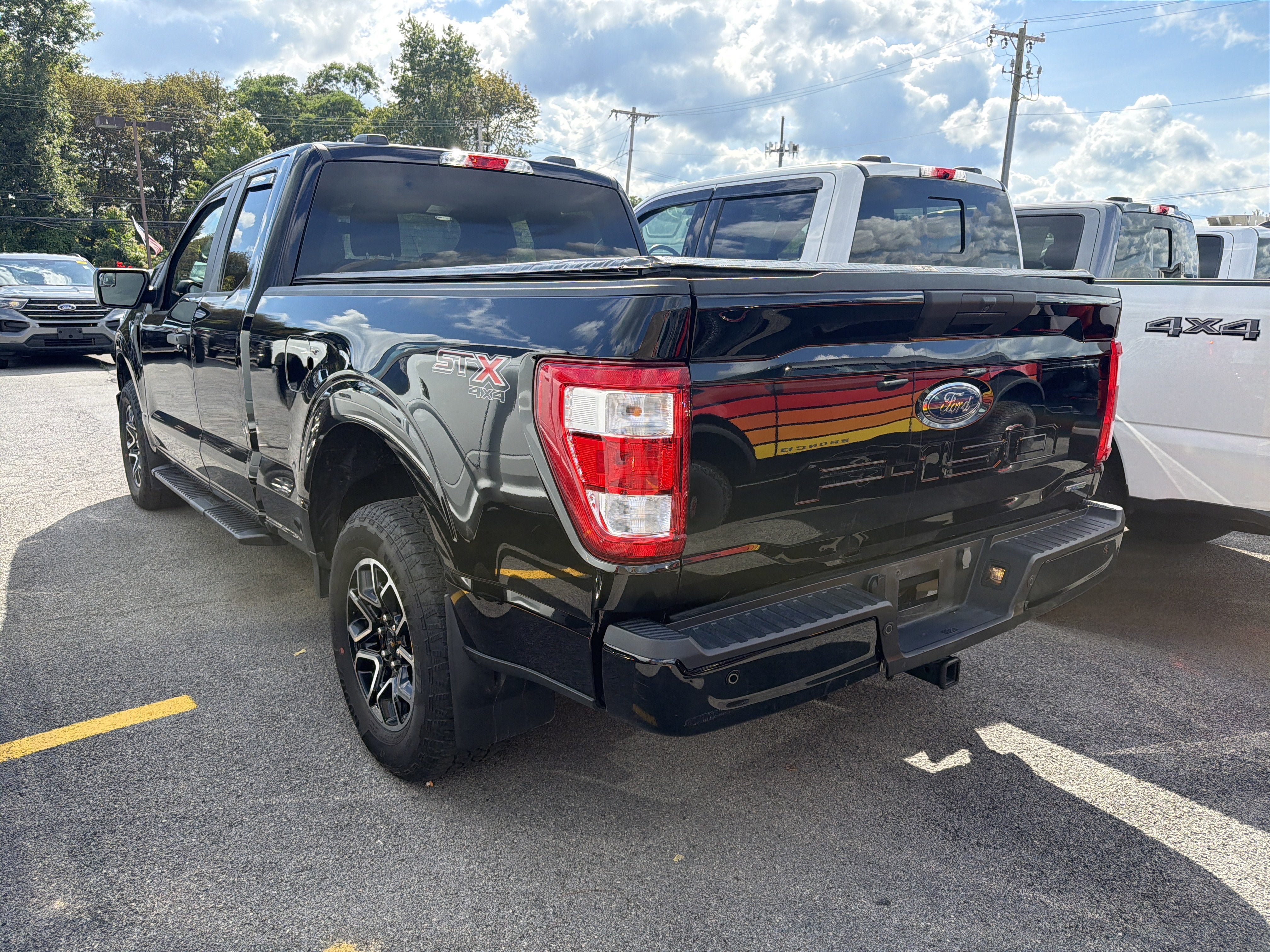 Used 2023 Ford F150 XL w/ STX Appearance Package AWD/4WD image 5