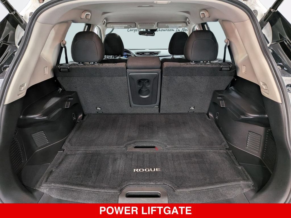 Used 2020 Nissan Rogue SV AWD/4WD image 28