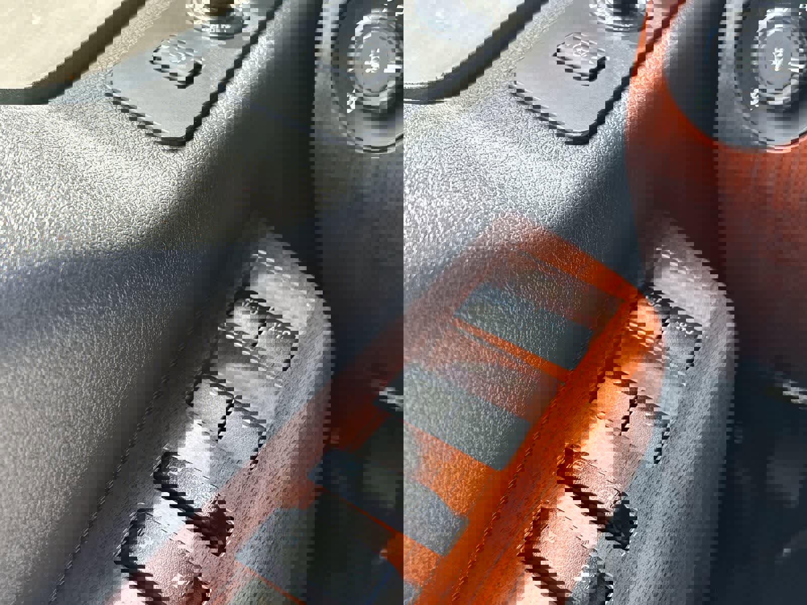 Used 2016 Ford F350 King Ranch w/ King Ranch w/Chrome Package image 30