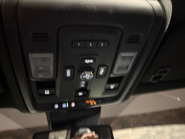 Used 2024 GMC Yukon Denali w/ Max Trailering Package image 29