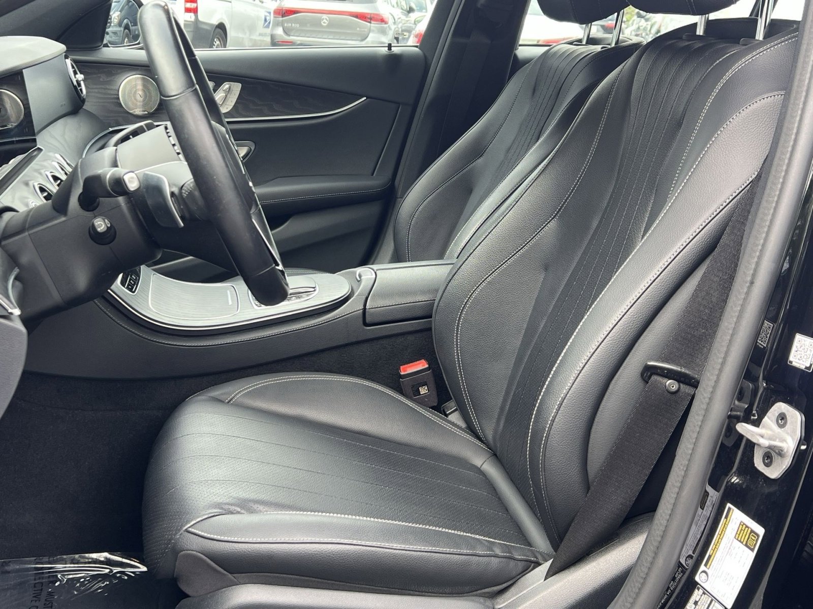 Used 2023 Mercedes-Benz E 350 4MATIC Sedan w/ Premium Package image 18