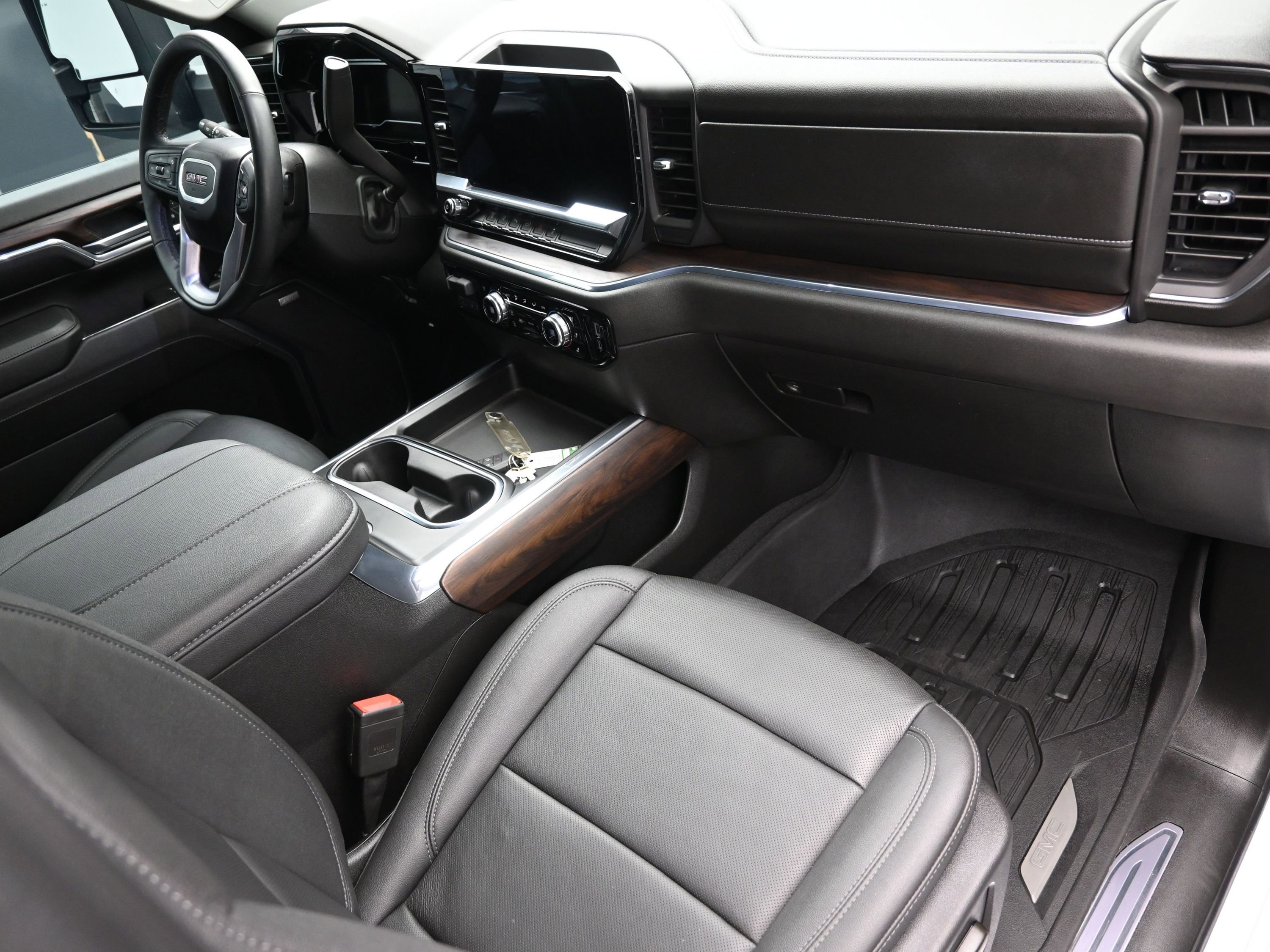 Used 2024 GMC Sierra 3500 SLT w/ SLT Convenience Package image 42