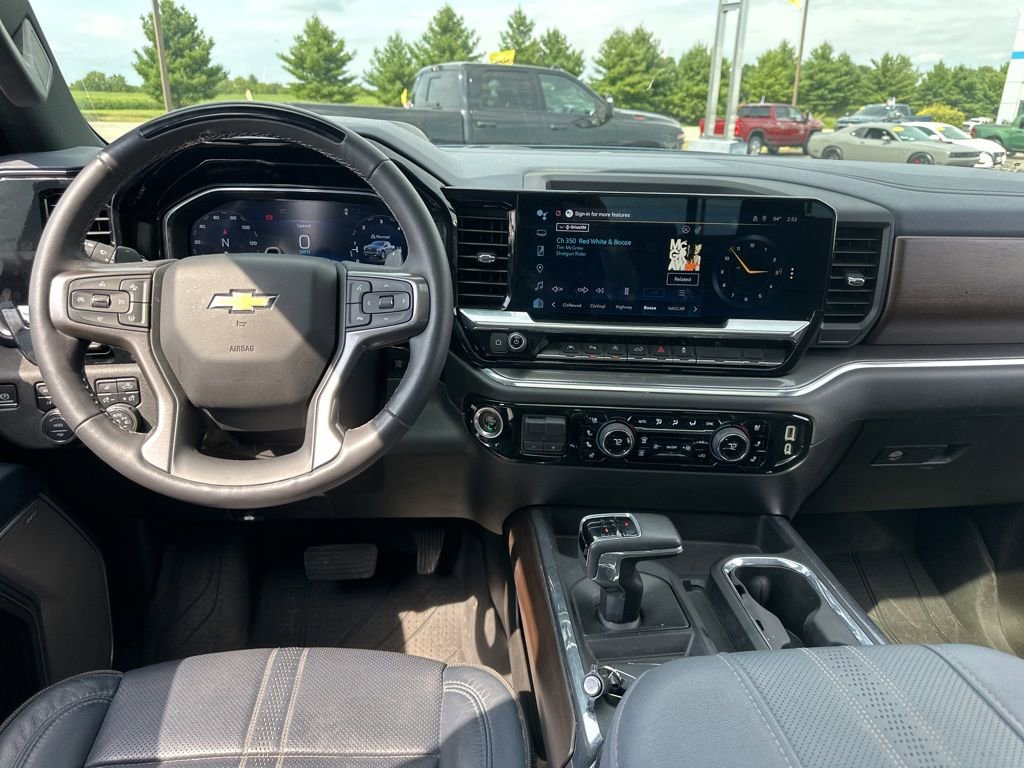 Used 2024 Chevrolet Silverado 1500 High Country image 28